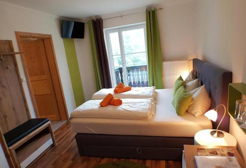 标准间带阳台, Gasthof Klug Zum Ehrensepp