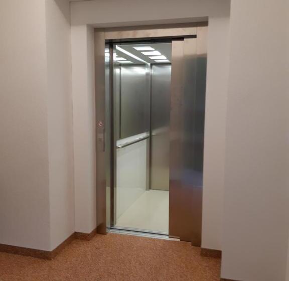 标准间带阳台, Gasthof Klug Zum Ehrensepp