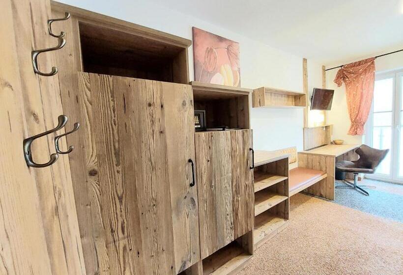 带阳台的标准单人间, Gasthof Klug Zum Ehrensepp