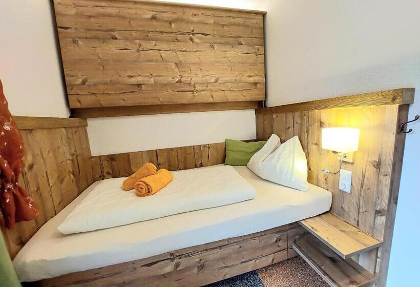 带阳台的标准单人间, Gasthof Klug Zum Ehrensepp