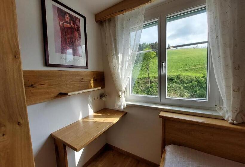 Номер Стандарт, Gasthof Klug Zum Ehrensepp