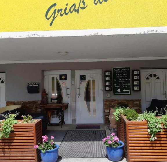 标准间带阳台, Gasthof Klug Zum Ehrensepp