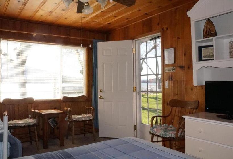 2 Bedrooms Suite 2 Bedrooms Lake View, Lake Place Resort
