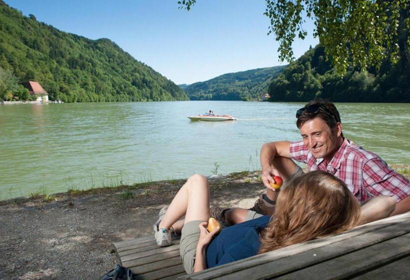 غرفة قياسية مزوَّدة بشُرفة, Gästehaus Donautal