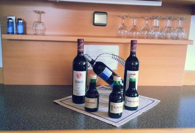 غرفة أساسية, Gästehaus Donautal