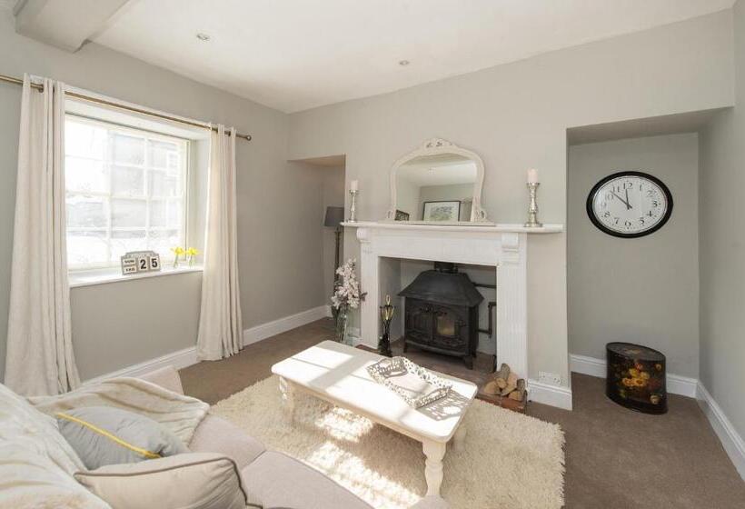 شقة غرفة واحدة مطلة على الحديقة, Rumah Home B&b