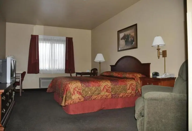 キングサイズベッドのスイートルーム, Sandhills Guest House Motel