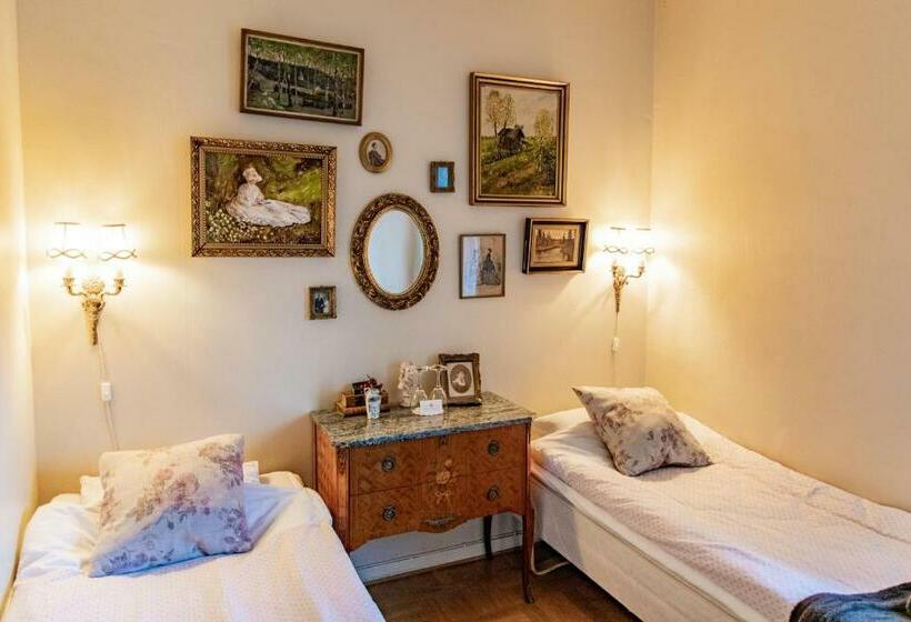 חדר בסיסי, Sweet Dreams B&b Ullared