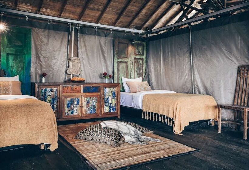 كوخ ديلوكس, Batukaru Eco Retreat   Adults Only