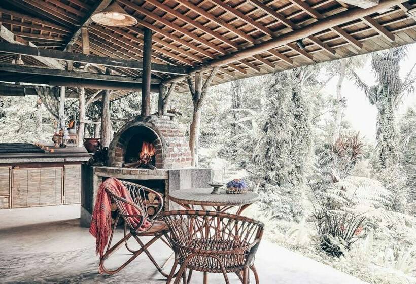 كابينة, Batukaru Eco Retreat   Adults Only