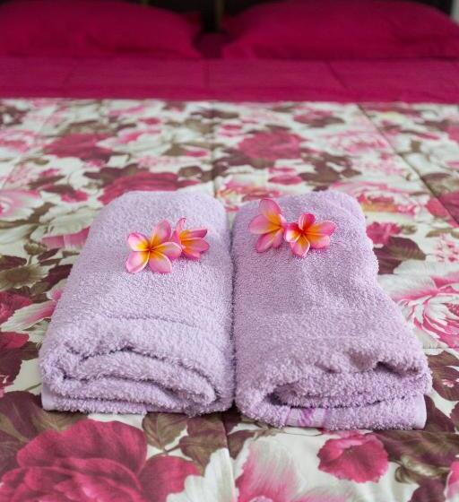 חדר דלוקס, Baliamandarlinghouse