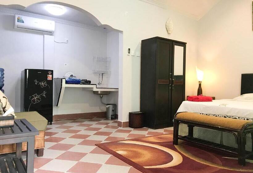 סוויטה נוף לבריכה, Baliamandarlinghouse