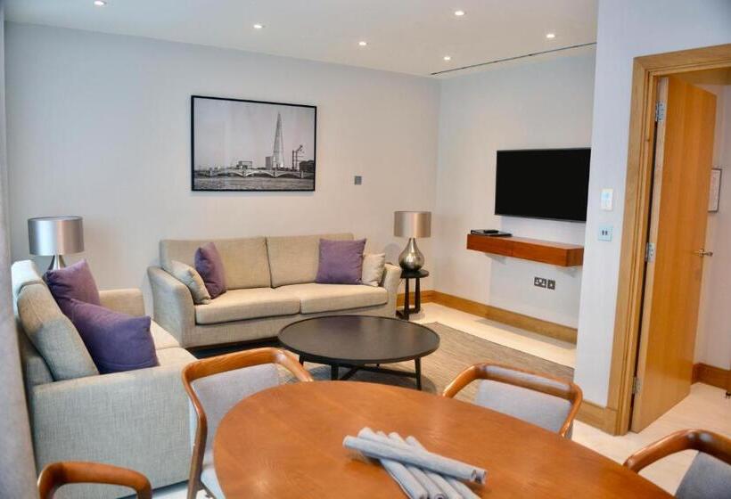 2ベッドルームデラックスアパートメント, Sanctum Belsize Road