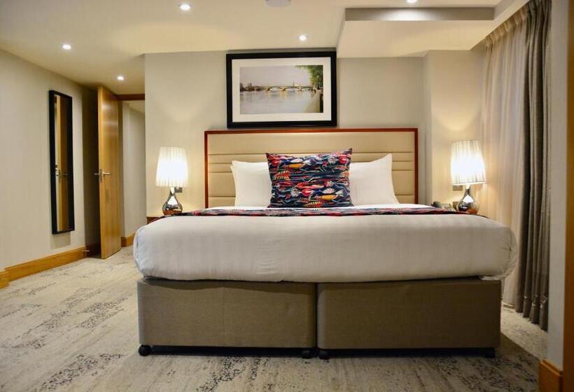 3ベッドルームアパートメント, Sanctum Belsize Road