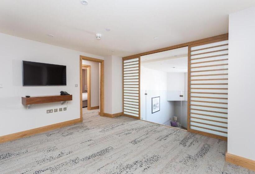 3ベッドルームアパートメント, Sanctum Belsize Road