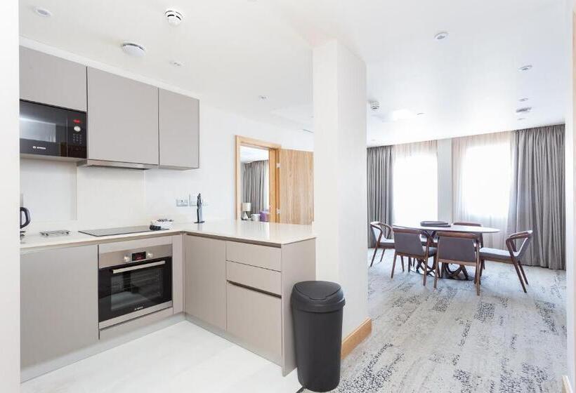 4ベッドルームアパートメント, Sanctum Belsize Road