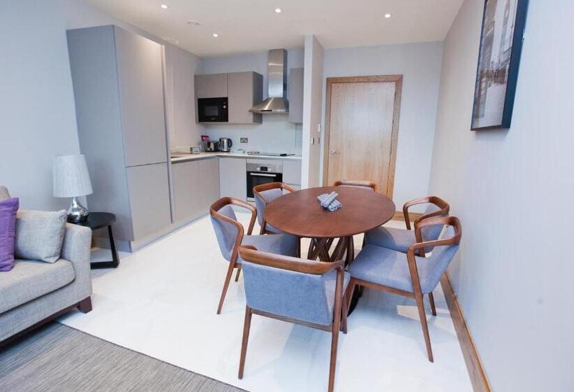 2ベッドルームデラックスアパートメント, Sanctum Belsize Road