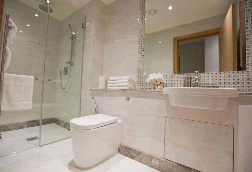 2ベッドルームデラックスアパートメント, Sanctum Belsize Road