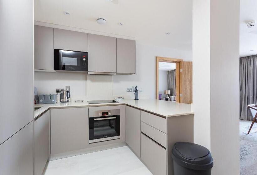 4ベッドルームアパートメント, Sanctum Belsize Road