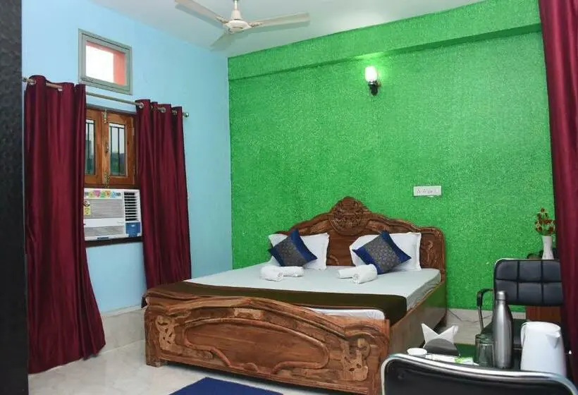 Chambre Standard, Anand Lok