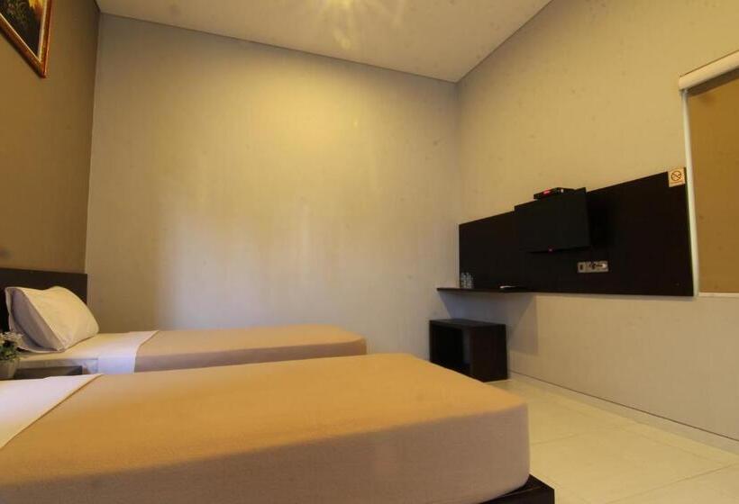 חדר אקונומי, Mandari