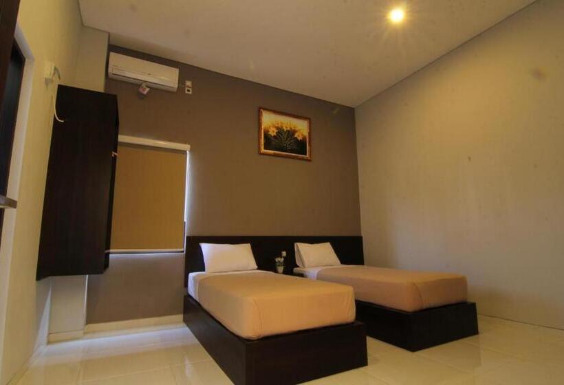 חדר אקונומי, Mandari