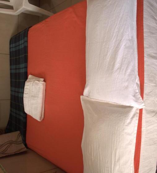 חדר סטנדרט, Mourya Deluxe A/c Lodge