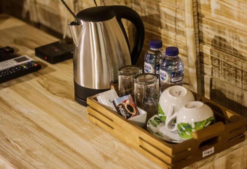 بنجلو قياسى مطلّ علي الحديقة, Puri Lumbung Village