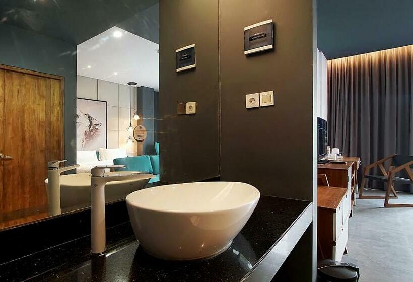 סוויטת ג'וניור, Dafam Wonosobo