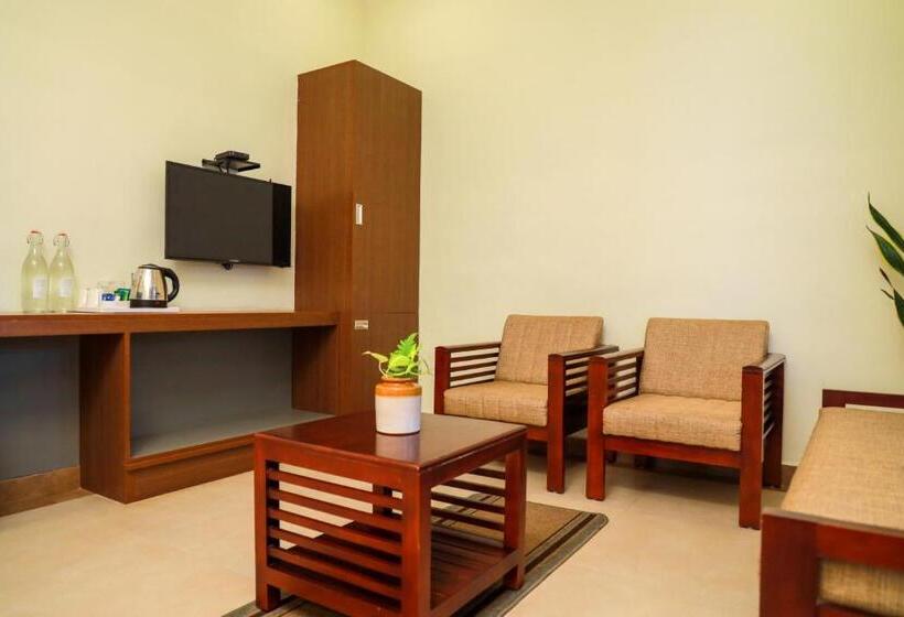 带山景的高级间, Golden Fern Resort