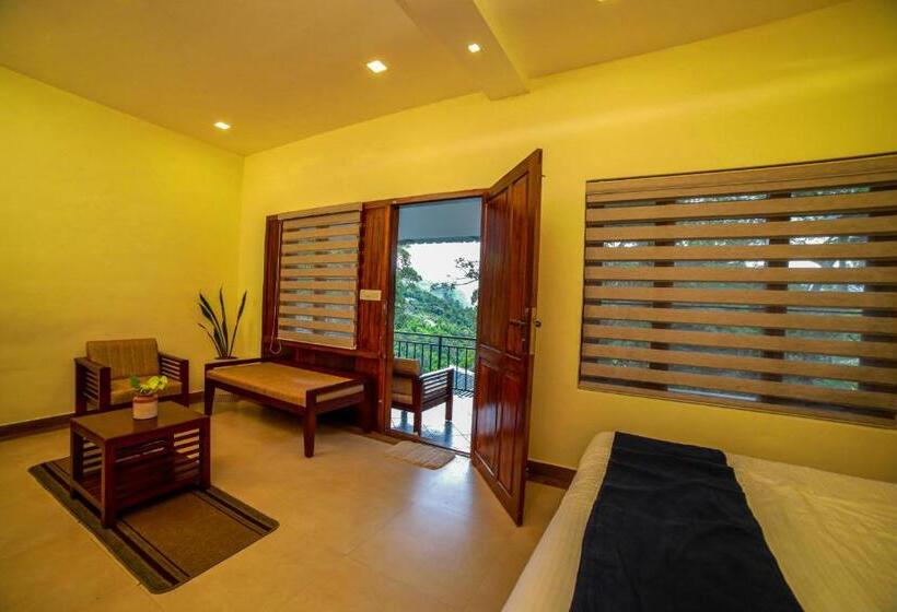 غرفة سوبيريور مطلة على الجبل, Golden Fern Resort