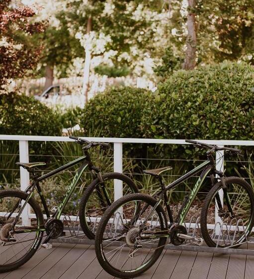 جناح مزود بتراس, Vrede En Lust Estate