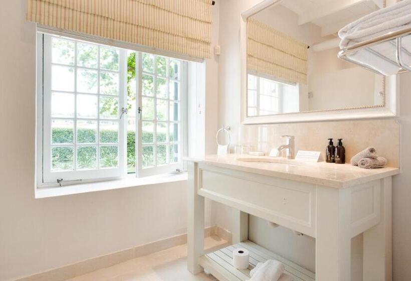 جناح مزود بتراس, Vrede En Lust Estate