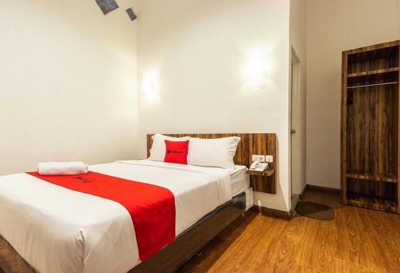 חדר סטנדרט, Reddoorz @ Binjai