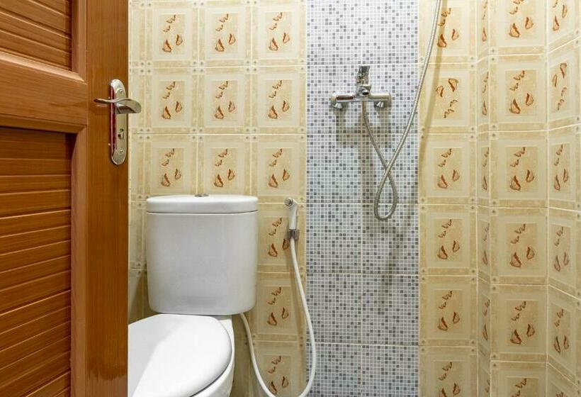 Номер Стандарт Индивидуальный, Reddoorz Plus @ Gunungsari Surabaya