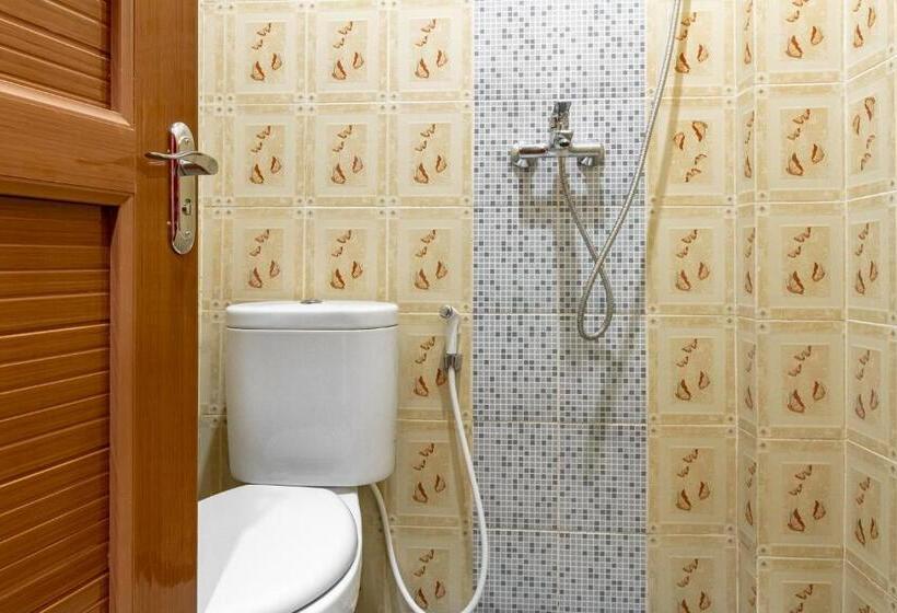 غرفة إقتصادية, Reddoorz Plus @ Gunungsari Surabaya