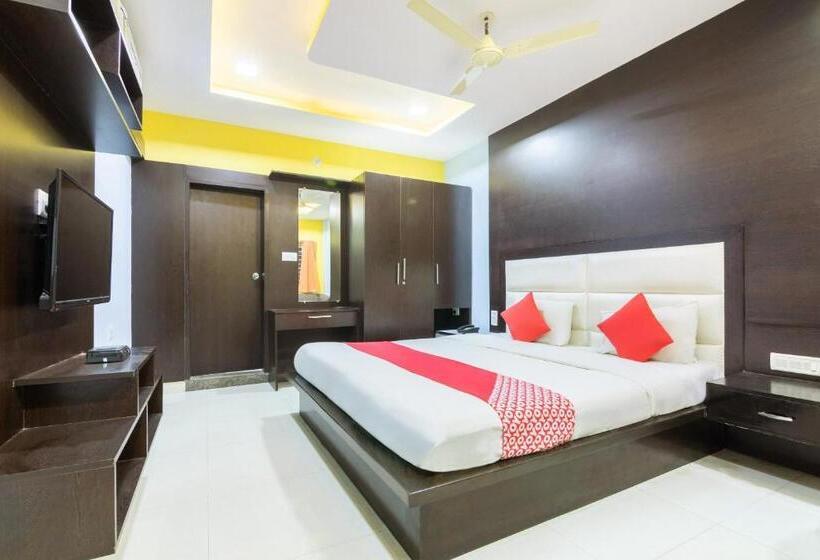 コンフォートトリプルルーム, Capital O 15965 Hotel Nandi Gateway