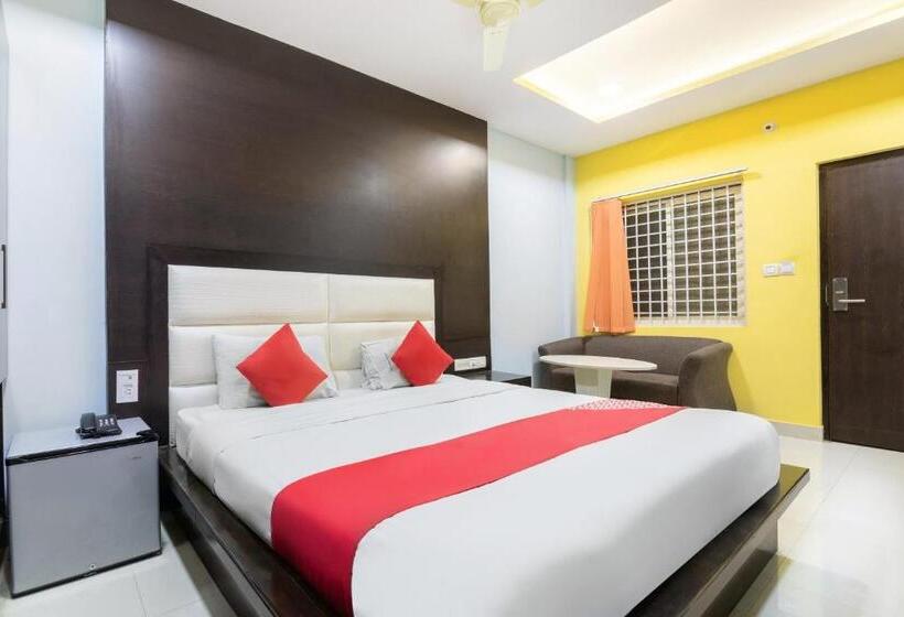 コンフォートトリプルルーム, Capital O 15965 Hotel Nandi Gateway