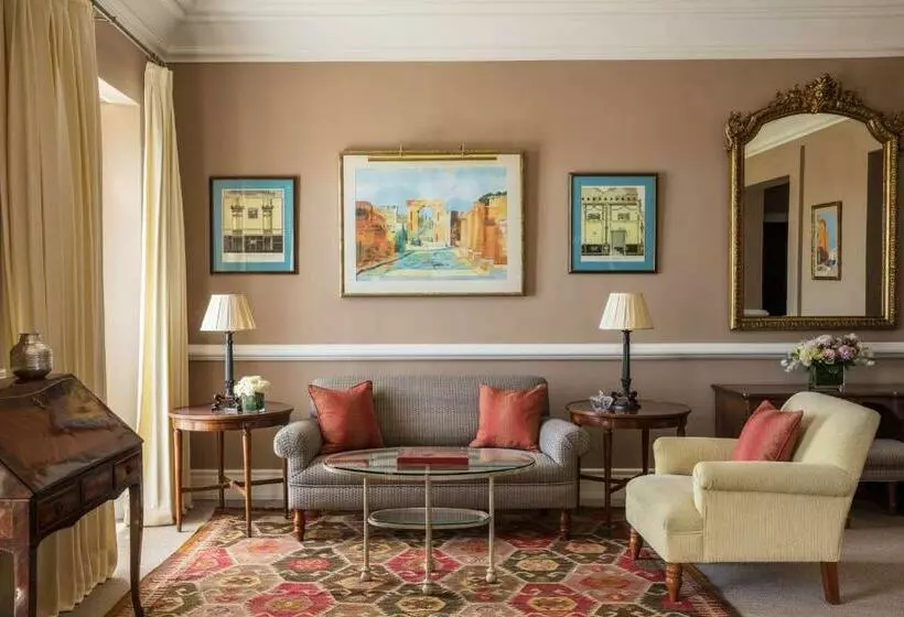سوییت جونیور, Anantara Villa Padierna Palace Benahavís Marbella Resort   A Leading Hotel Of The World