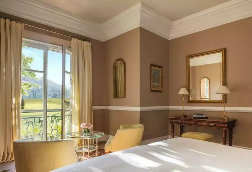 اتاق لوکس, Anantara Villa Padierna Palace Benahavís Marbella Resort   A Leading Hotel Of The World
