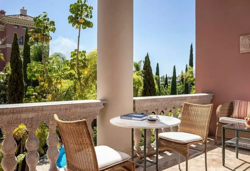 اتاق لوکس با تراس, Anantara Villa Padierna Palace Benahavís Marbella Resort   A Leading Hotel Of The World