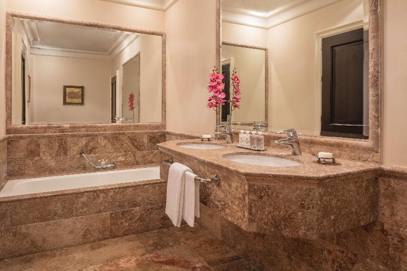 コネクティングルーム（家族用）。, Anantara Villa Padierna Palace Benahavís Marbella Resort   A Leading Hotel Of The World
