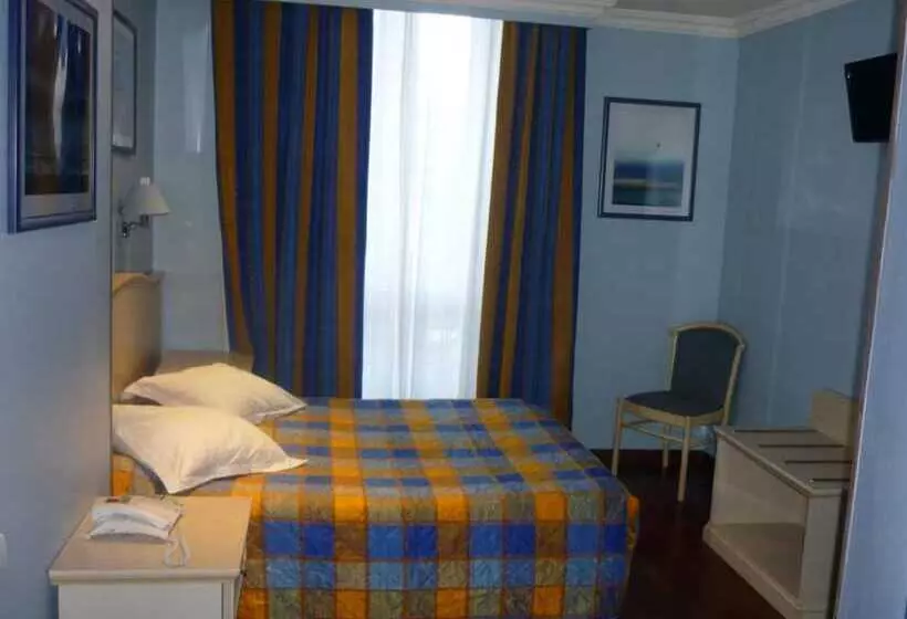 اتاق استاندارد, Antares Hostel