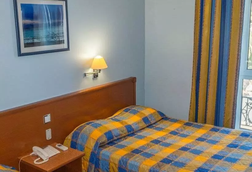 اتاق استاندارد, Antares Hostel