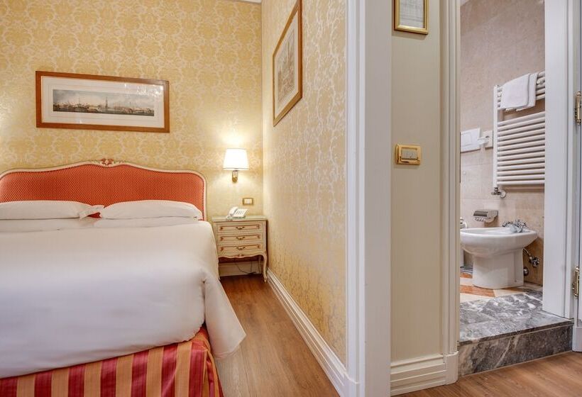 Superior Oda, Antiche Figure