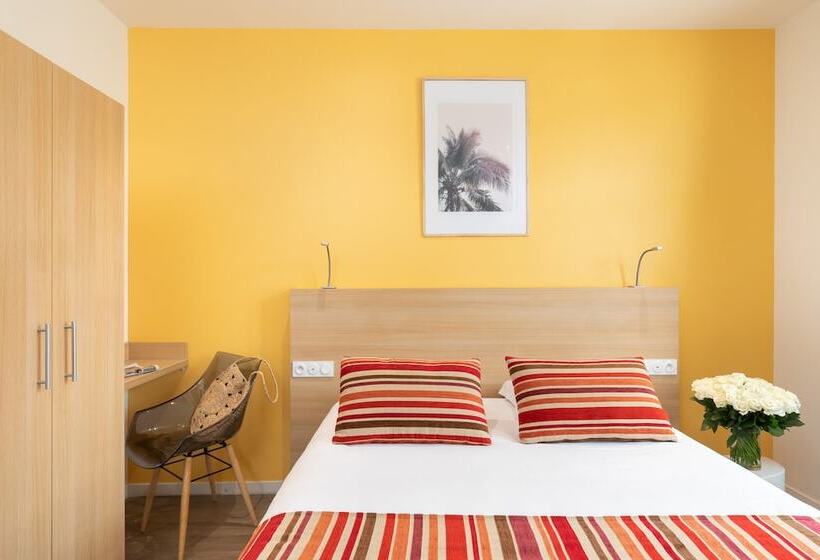 디럭스 룸, Byakko Nice