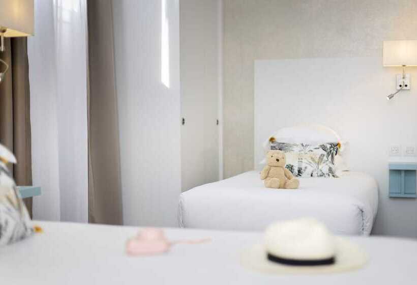 디럭스 트리플 룸, Byakko Nice