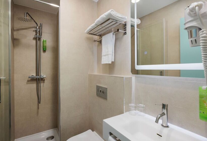 수피리어 룸, Byakko Nice