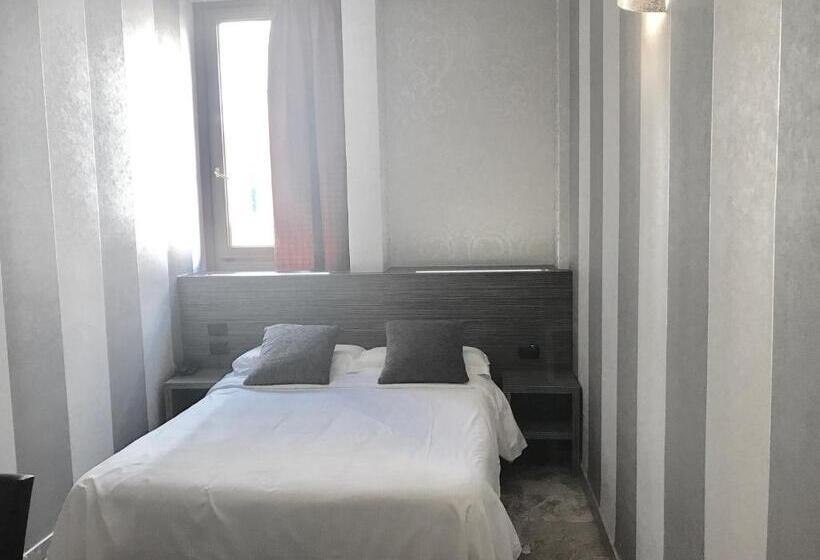 اتاق عادی با تخت دوبل, Canova