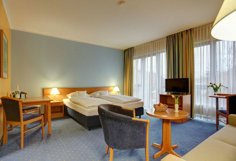 اتاق استاندارد سه نفره, Centro Park Hotel Berlin Neukölln